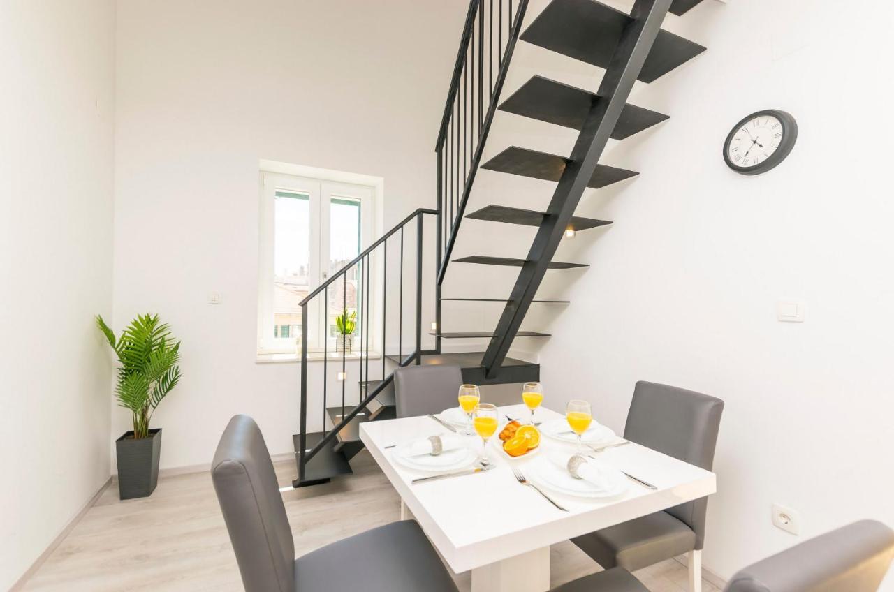 Apartments And Rooms Adriatic Suites Σίμπενικ Εξωτερικό φωτογραφία